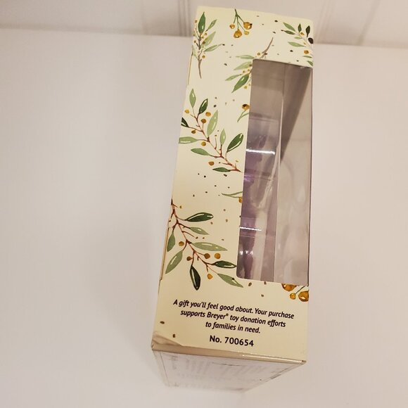 NIB Breyer Horses 2020 Cosmo Unicorn Ombre Rainbow Ornament - Picture 3 of 3